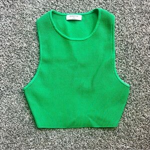 NWT Aritzia Babaton Sculpt Knit Muscle Tank in Gloss Green